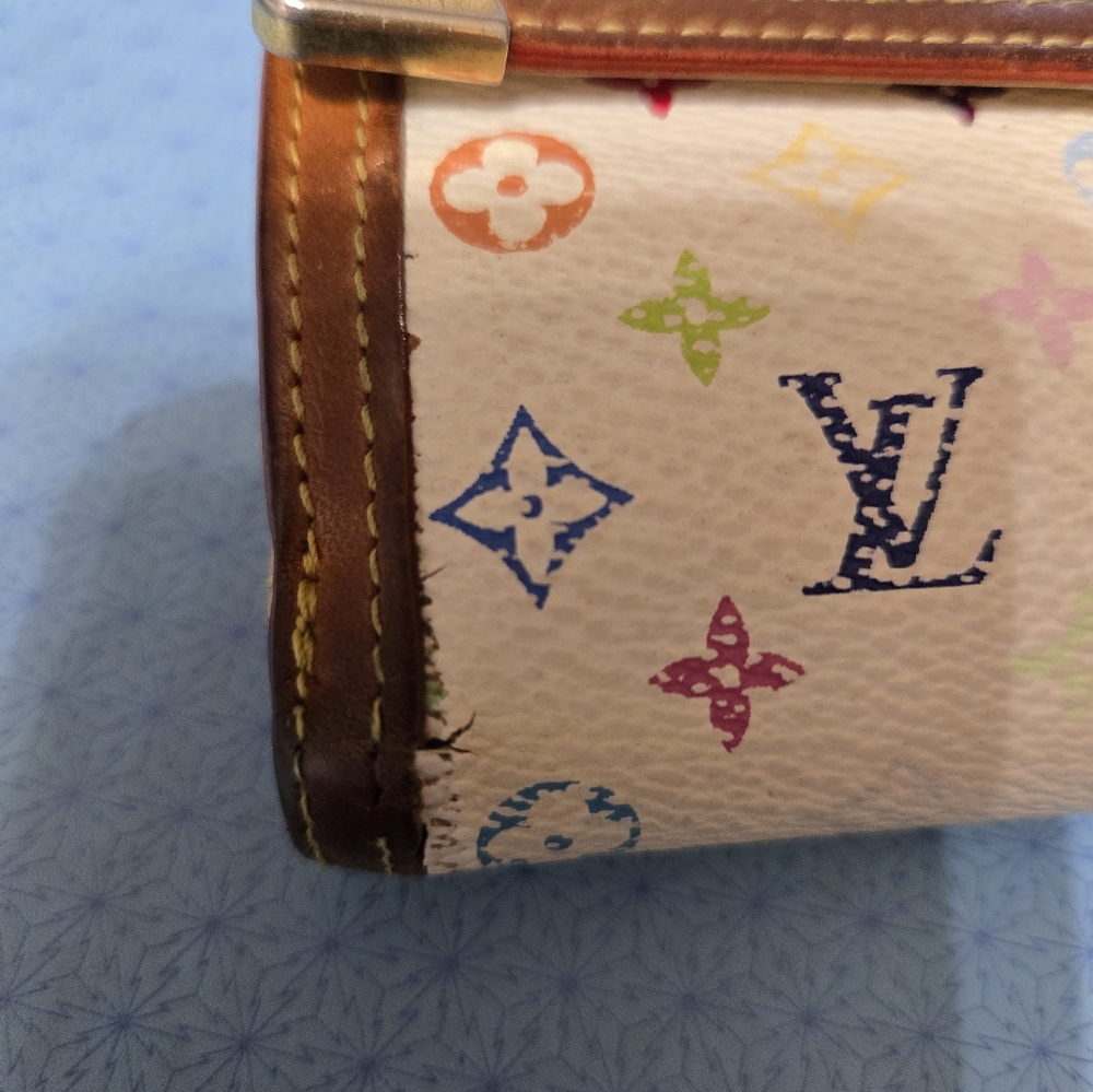 Louis Vuitton Murakami Vintage Wallet - Picture 9 of 10